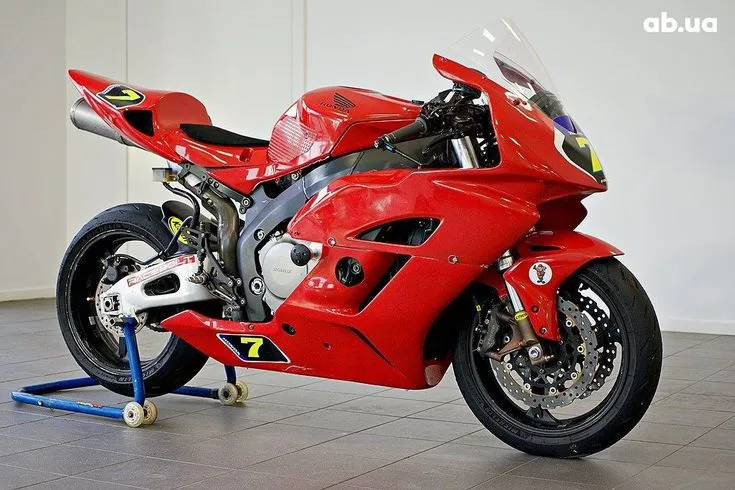 Honda CBR Image 6